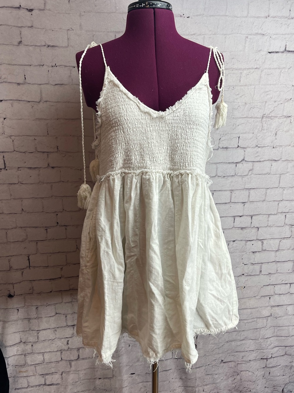 Free people size XS boho babydoll dress creamy white